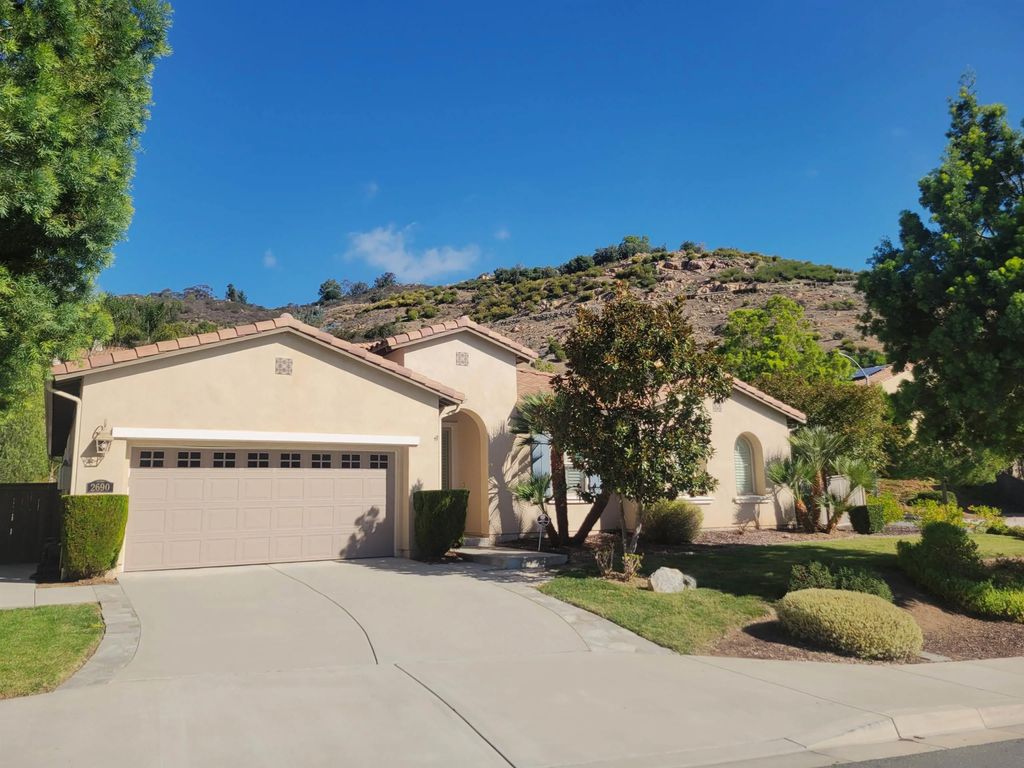 Photo of 2690 Ponderosa Ct, Escondido, CA 92027 (MLS # 250045122)
