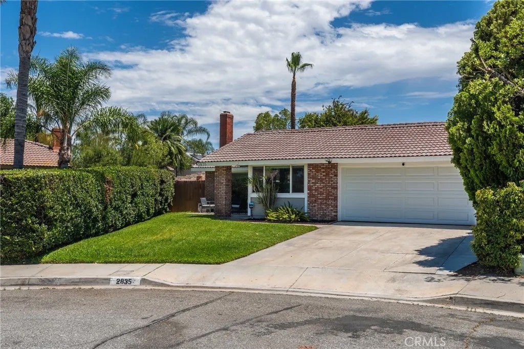 Photo of 2835 Capricorn CIR, Riverside, CA 92503 (MLS # OC26130018)