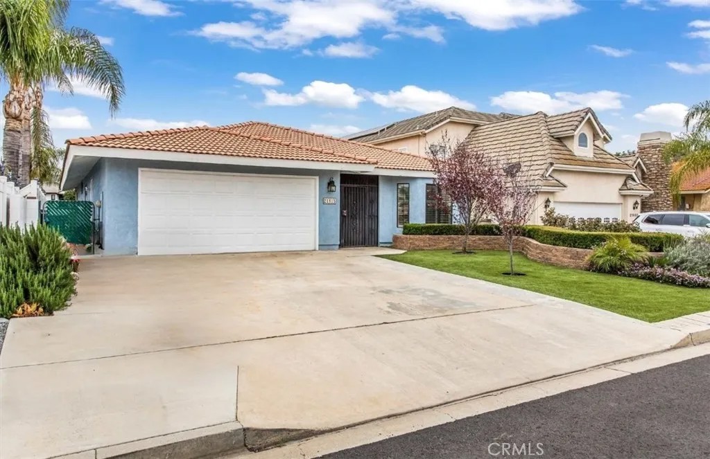 21815 Strawberry Lane