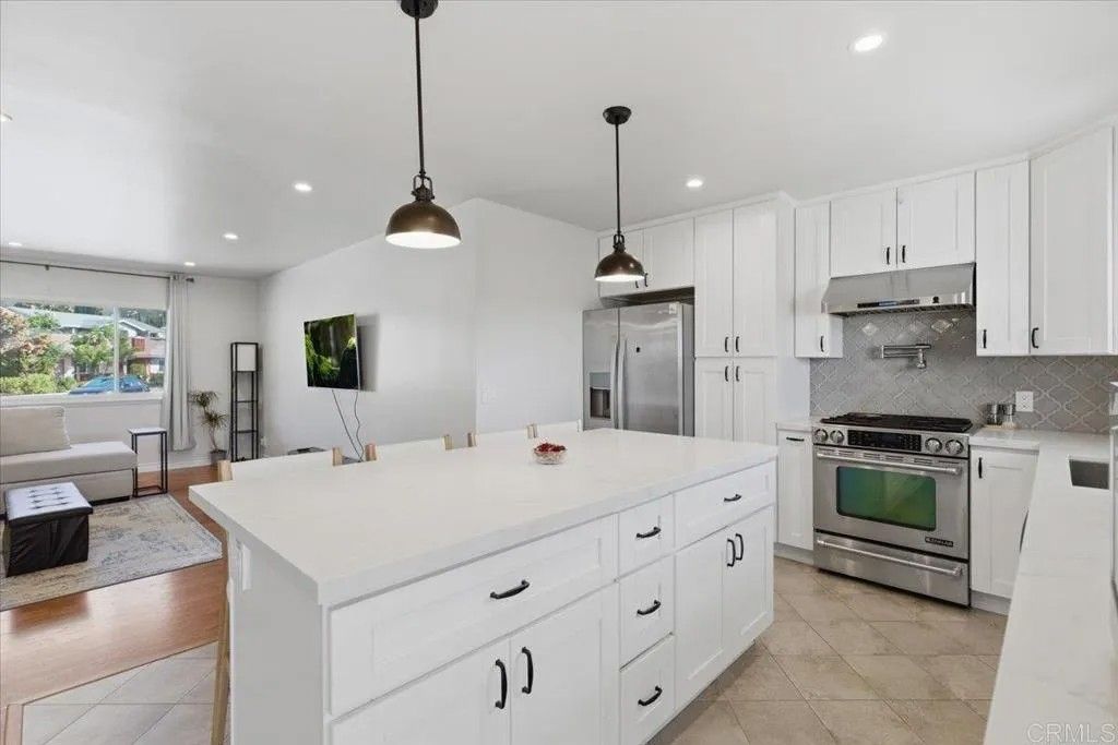 Photo of 1915 Edith Drive, Escondido, CA 92026 (MLS # PTP2602101)