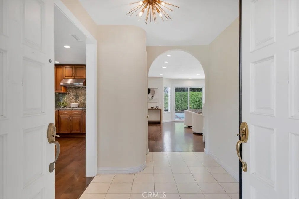 19954 Crystal Hills Lane