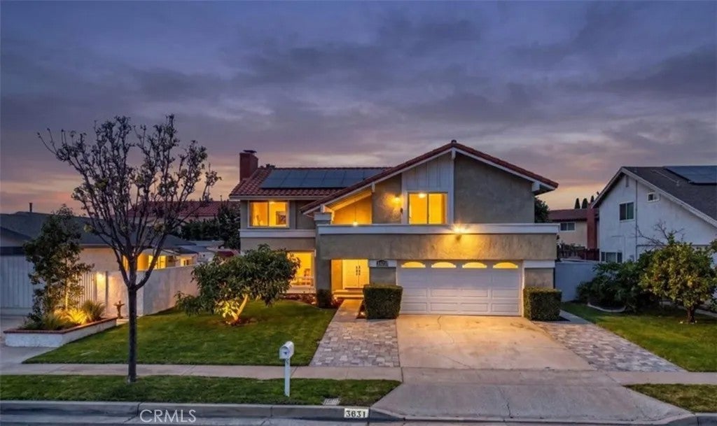 Photo of 3631 Claremont ST, Irvine, CA 92614 (MLS # CV26211746)