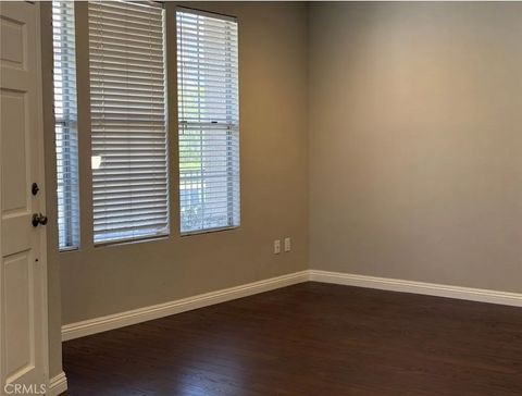 Tiny photo for 94 Night Heron Ln, Aliso Viejo, CA 92656 (MLS # OC26066818)