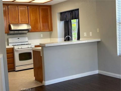 Tiny photo for 94 Night Heron Ln, Aliso Viejo, CA 92656 (MLS # OC26066818)