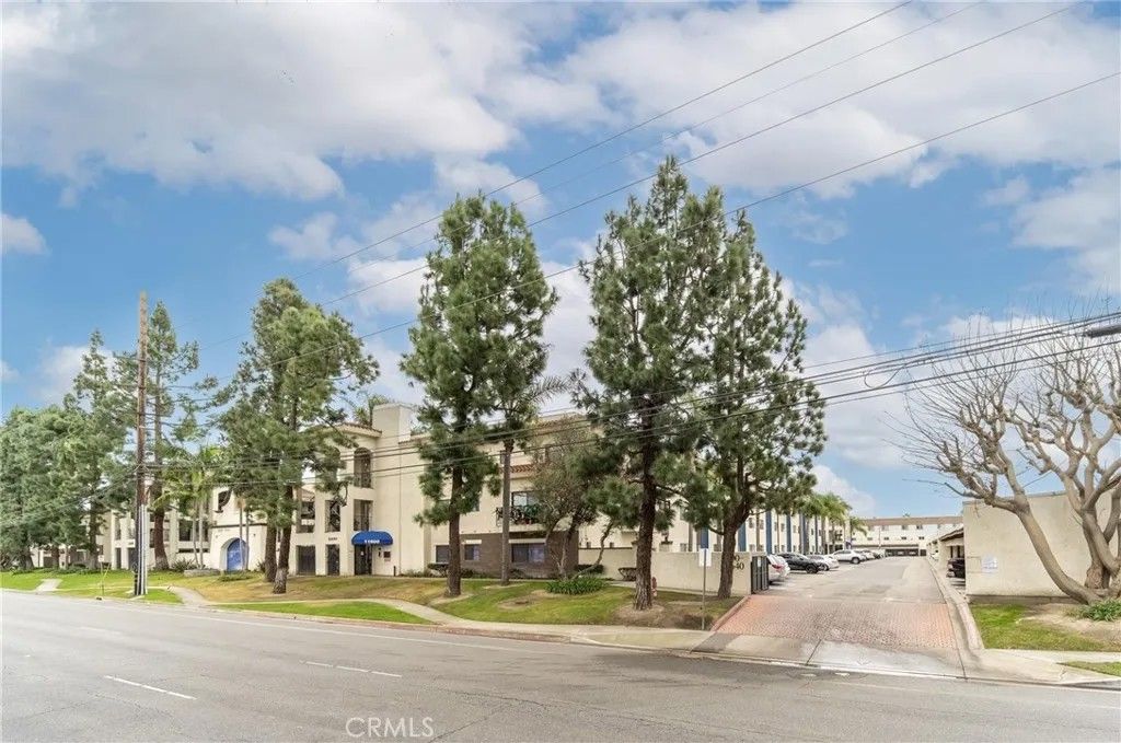 Photo of 11600 Warner Ave #640, Fountain Valley, CA 92708 (MLS # OC25282231)