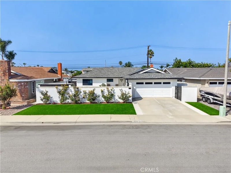 21311 Antiqua Lane