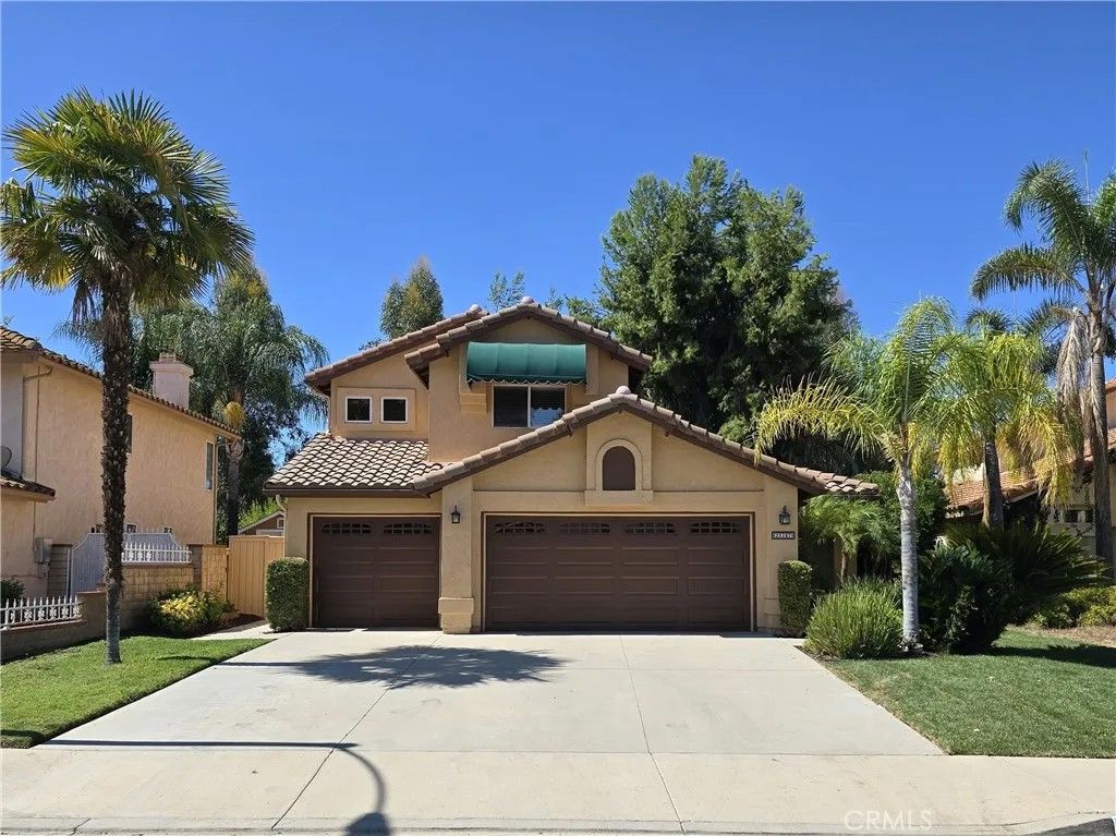 Photo of 25187 Corte Sombrero, Murrieta, CA 92563 (MLS # IV25200603)
