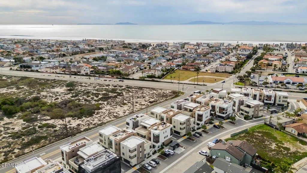 Photo of 1085 Canal Street, Oxnard, CA 93035 (MLS # V1-34175)