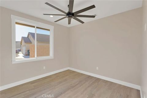 Tiny photo for 16618 Country Ranch Court, Victorville, CA 92392 (MLS # IG25273165)