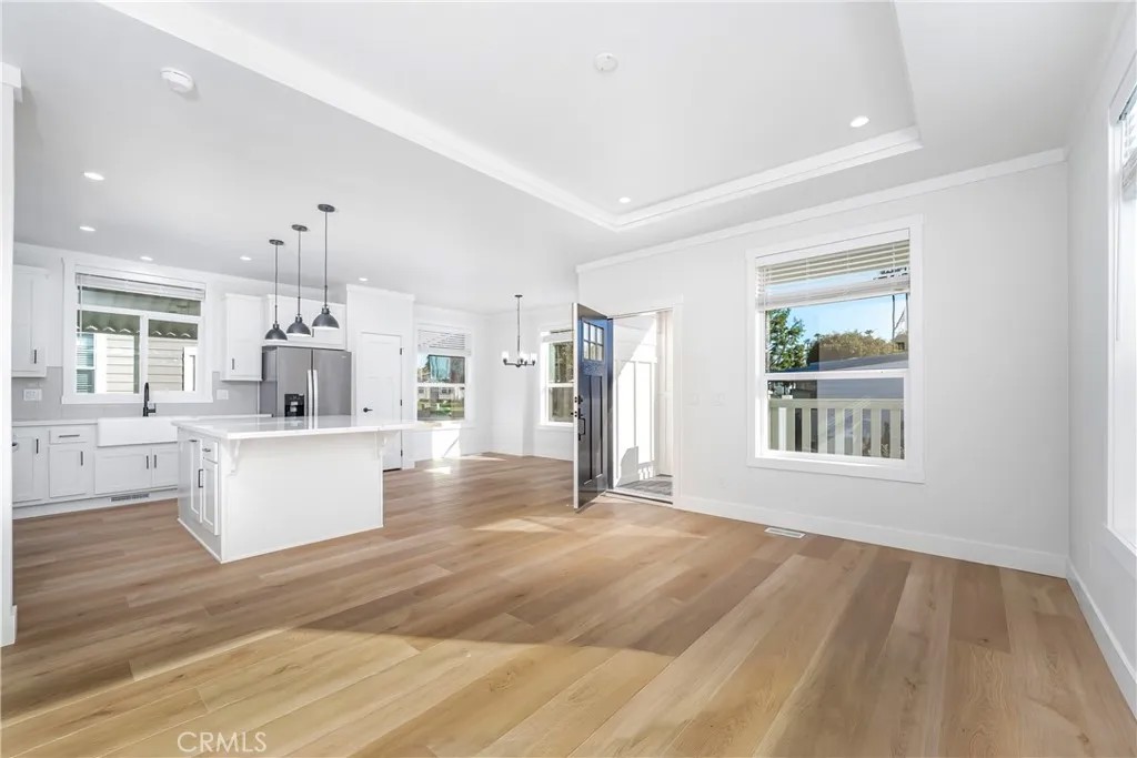 7205 Santa Barbara
