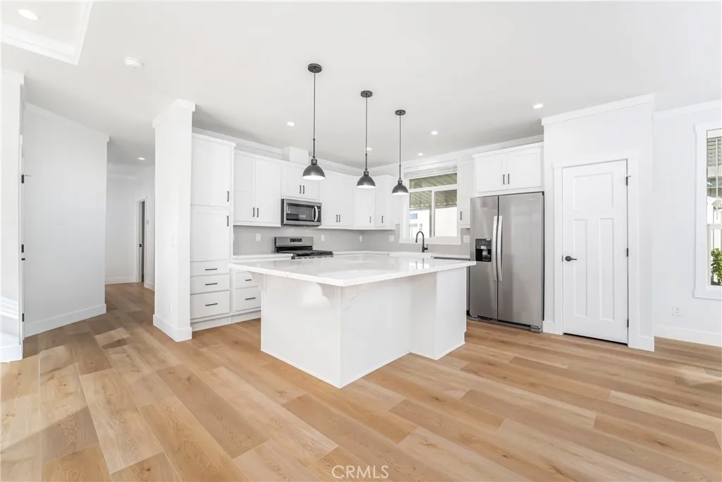 7205 Santa Barbara