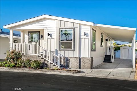 Photo of 7205 Santa Barbara St, Carlsbad, CA 92011 (MLS # OC26066215)