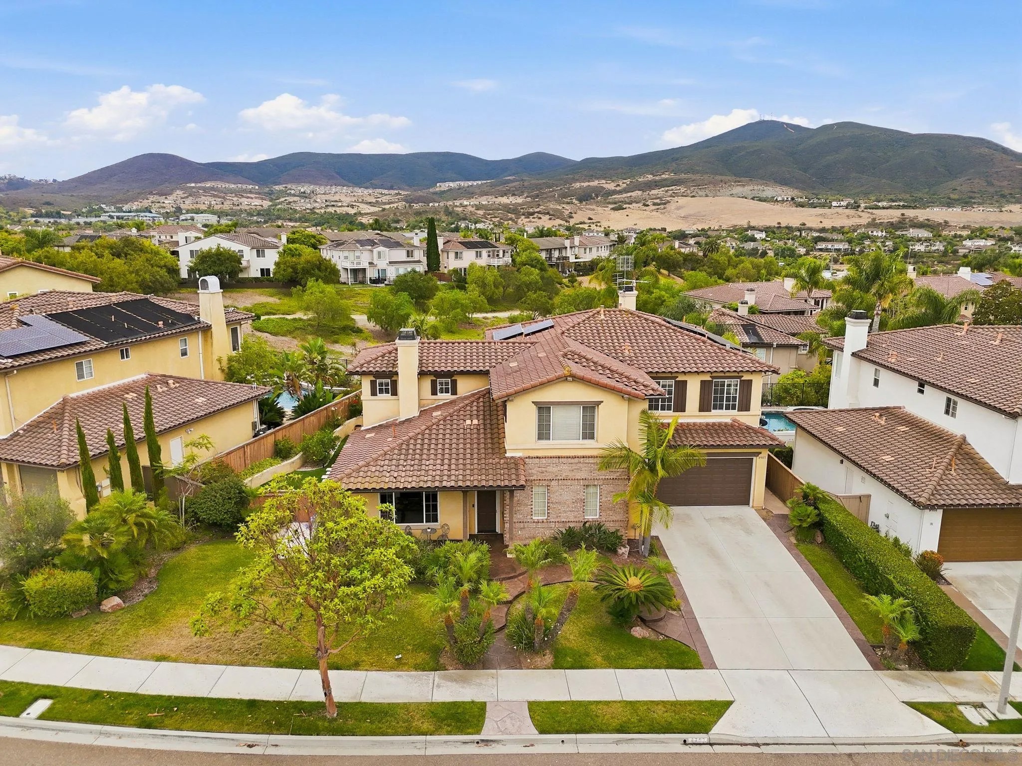 9767 Deer Trail Dr