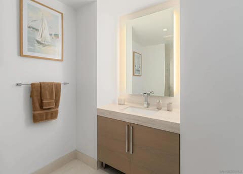 Tiny photo for 888 W E Street #2203, San Diego, CA 92101 (MLS # 260016716)