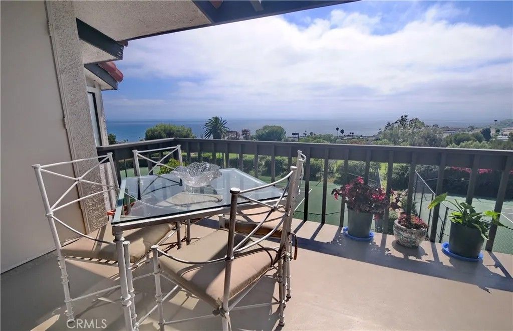 Photo of 2209 W 25th ST, San Pedro, CA 90732 (MLS # SB26096529)
