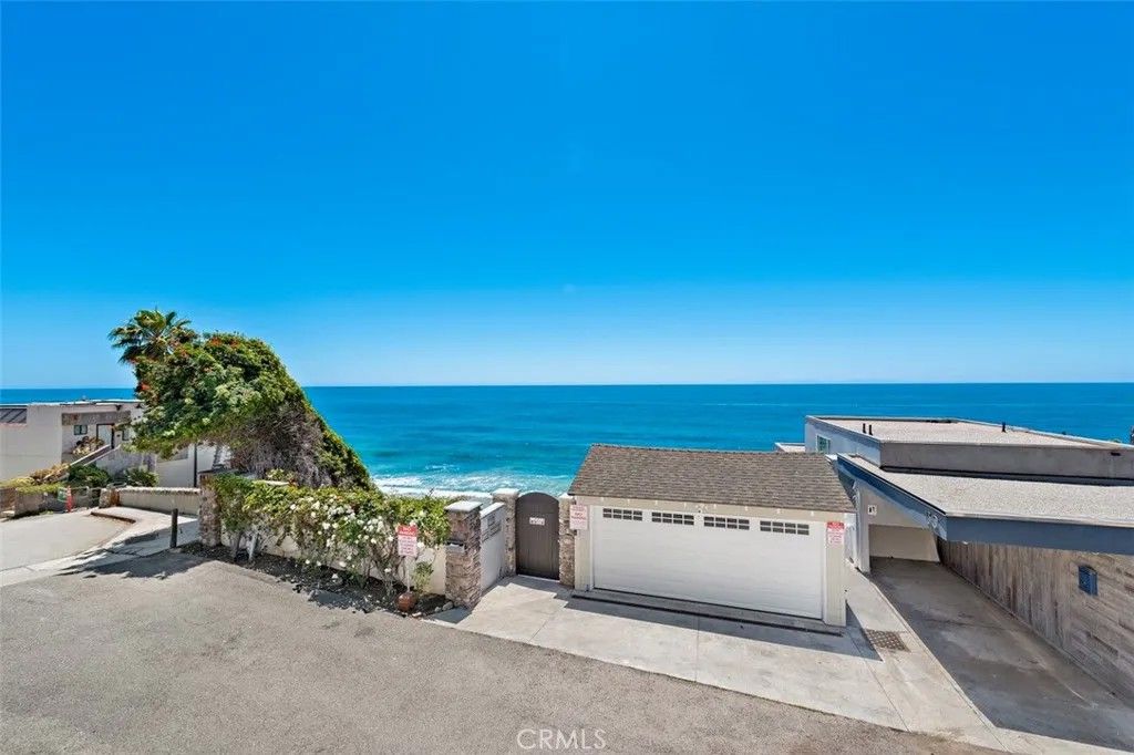 Photo of 150 Cleo Street #2, Laguna Beach, CA 92651 (MLS # LG26069320)