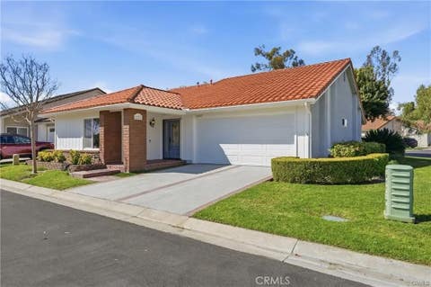 Photo of 28282 Zarza, Mission Viejo, CA 92692 (MLS # PW26168167)