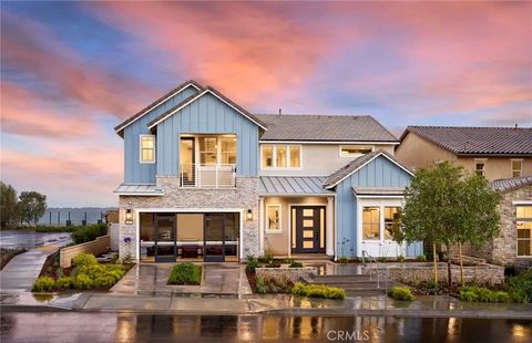 Photo of 11808 Canoga Avenue, Chatsworth, CA 91311 (MLS # IV26032725)