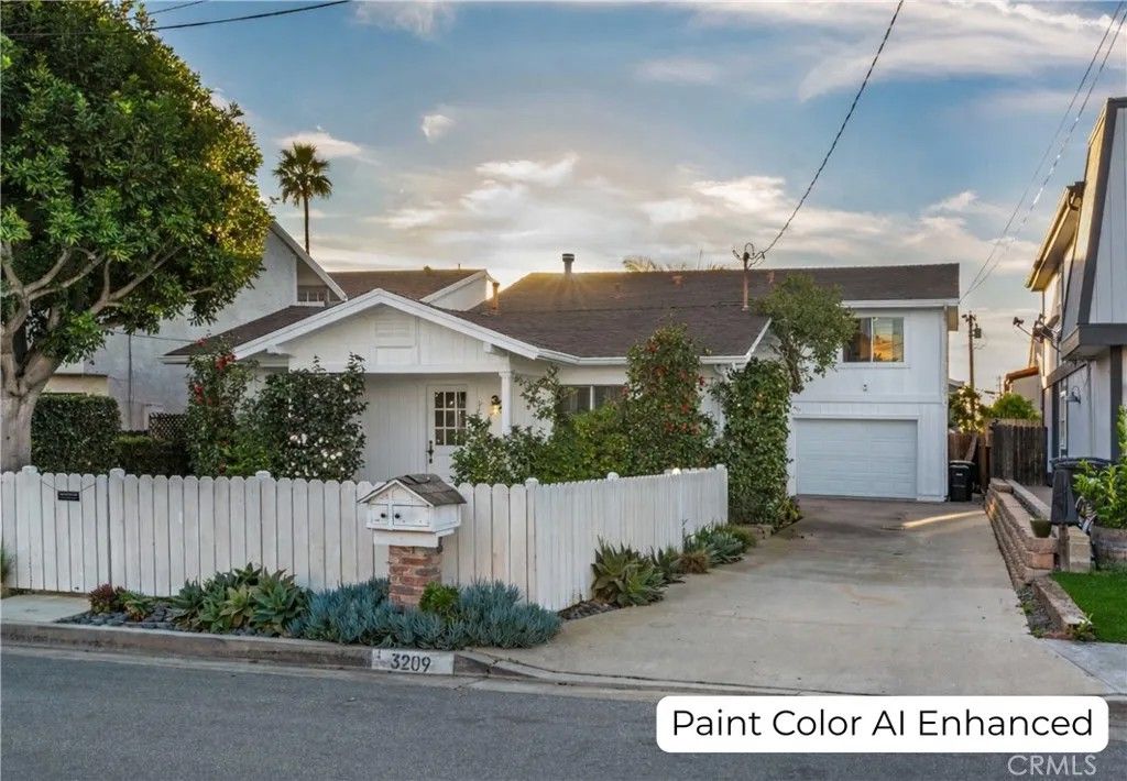 Photo of 3209 Clay St, Newport Beach, CA 92663 (MLS # NP26012761)