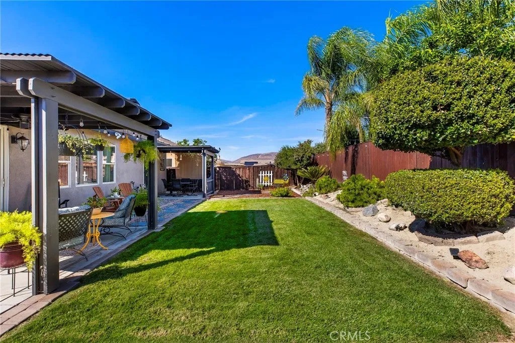 Photo of 763 Dechado LN, San Jacinto, CA 92582 (MLS # SW26211651)