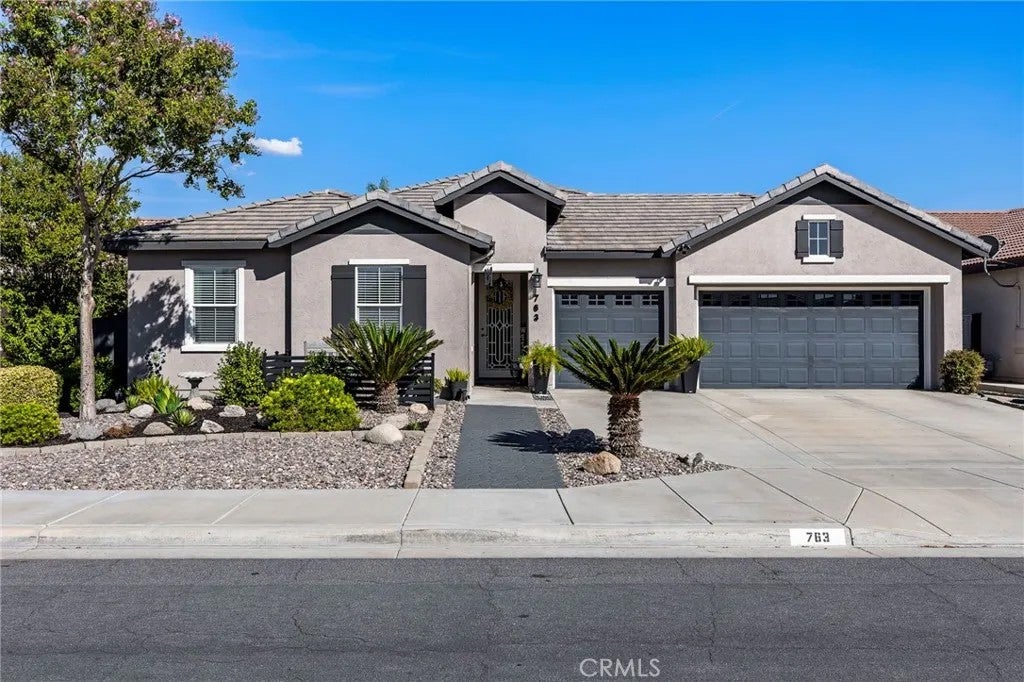 Photo of 763 Dechado LN, San Jacinto, CA 92582 (MLS # SW26211651)
