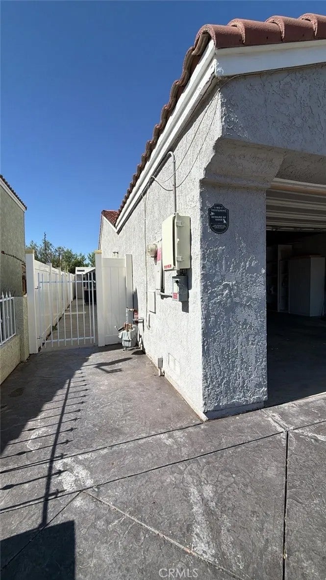 1739 E Avenue R6