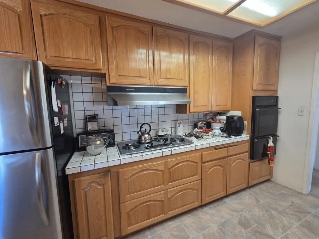 8211 Starland Drive