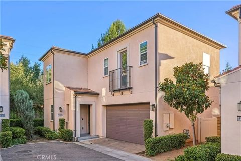 Photo of 21982 Moveo Drive, Saugus, CA 91350 (MLS # SR26010825)