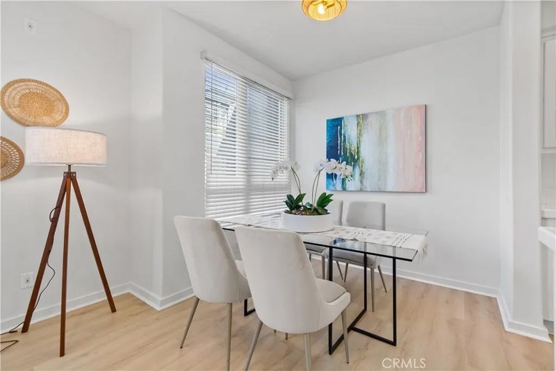 5401 W 149th Place 2