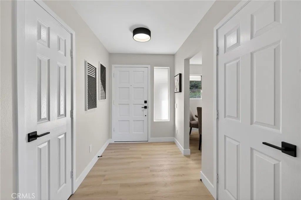 Photo of 358 Sunrise Circle, Vista, CA 92084 (MLS # SW26004630)