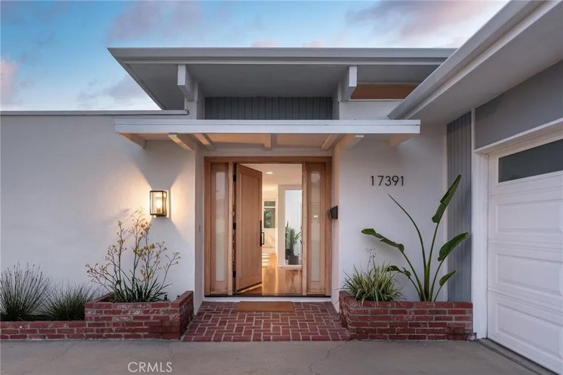 17391 Alta Vista Circle