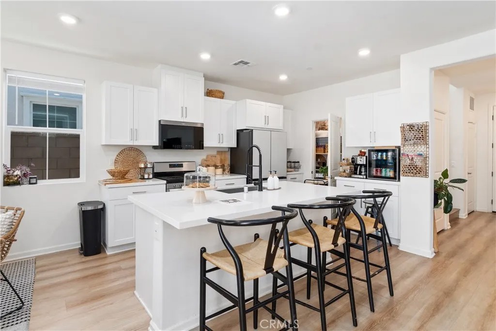 4044 Summer Way