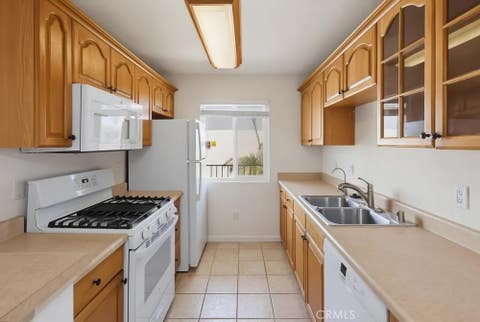 Tiny photo for 4425 50th Street #11, San Diego, CA 92115 (MLS # ND26171257)