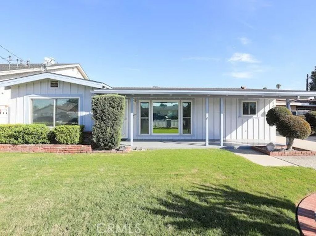 Photo of 14255 Broadway, Whittier, CA 90604 (MLS # PW26010070)