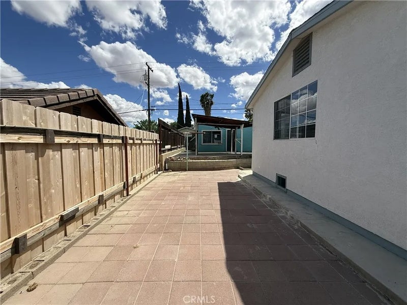 407 E Street