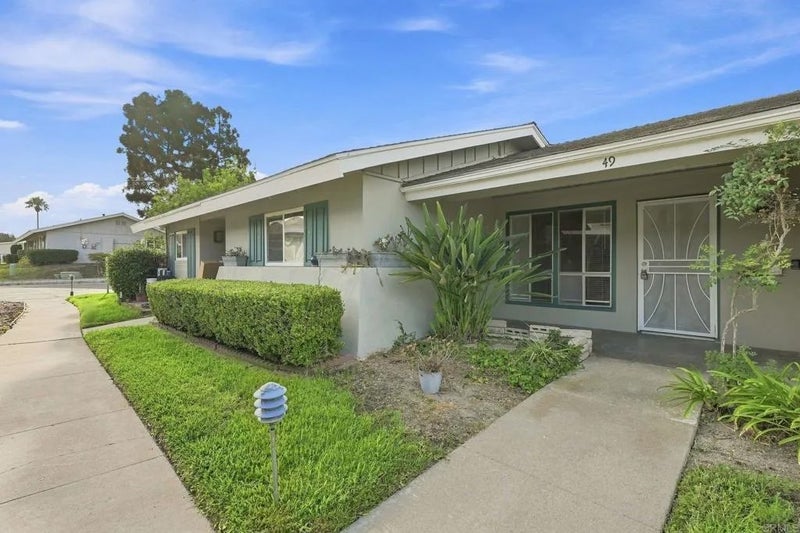 3760 Vista Campana South 49