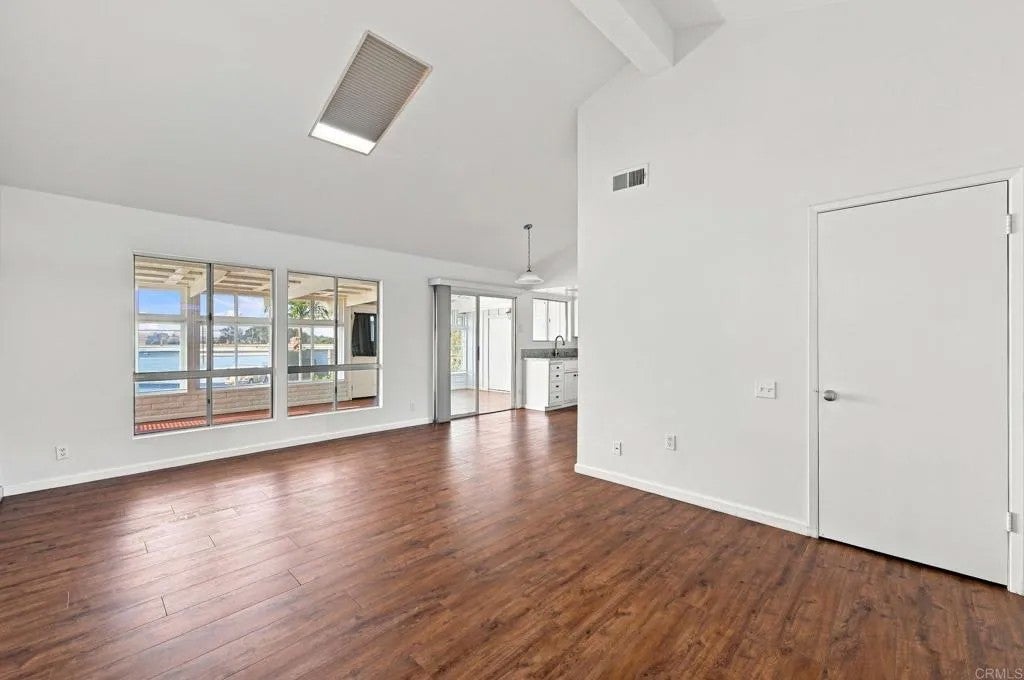 3760 Vista Campana South 49