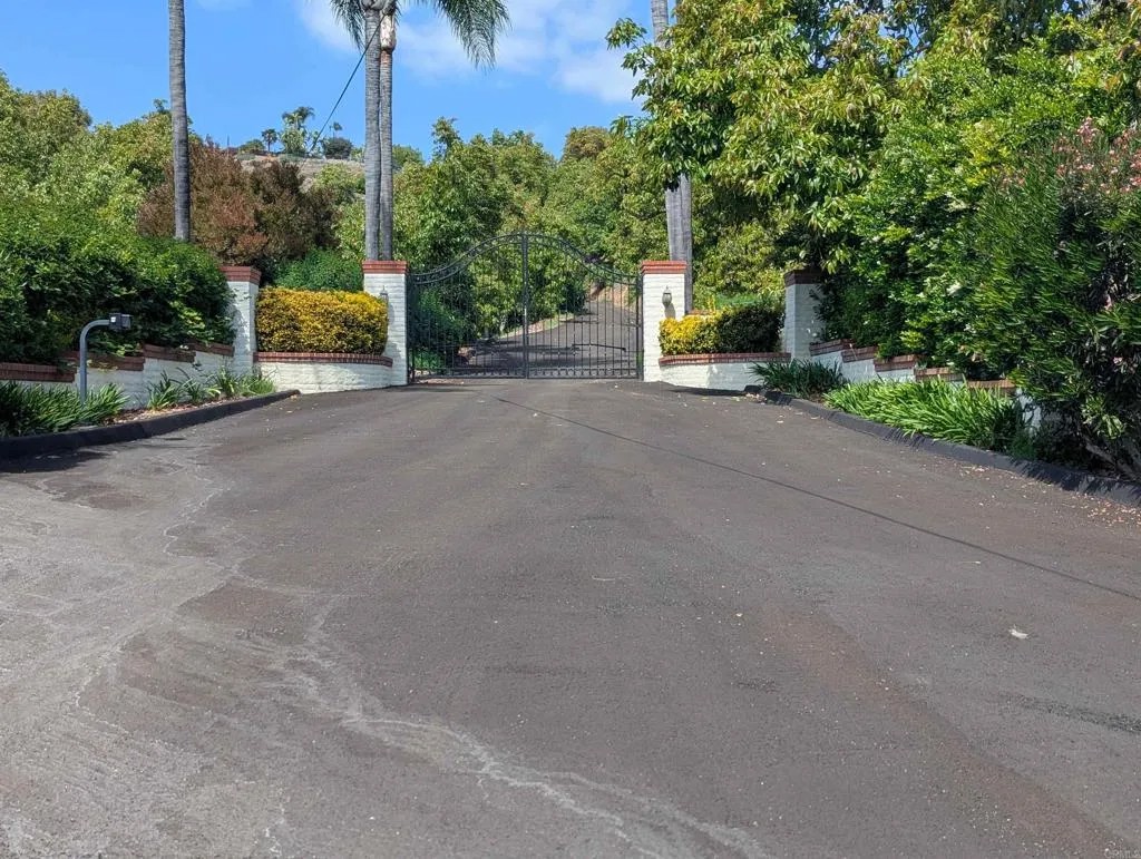 14038 San Pasqual Valley Road