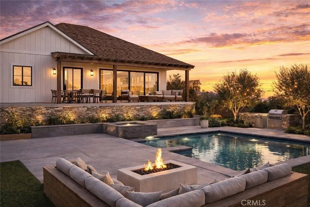 Photo of 23845 Cruise Circle, Canyon Lake, CA 92587 (MLS # SW26034490)