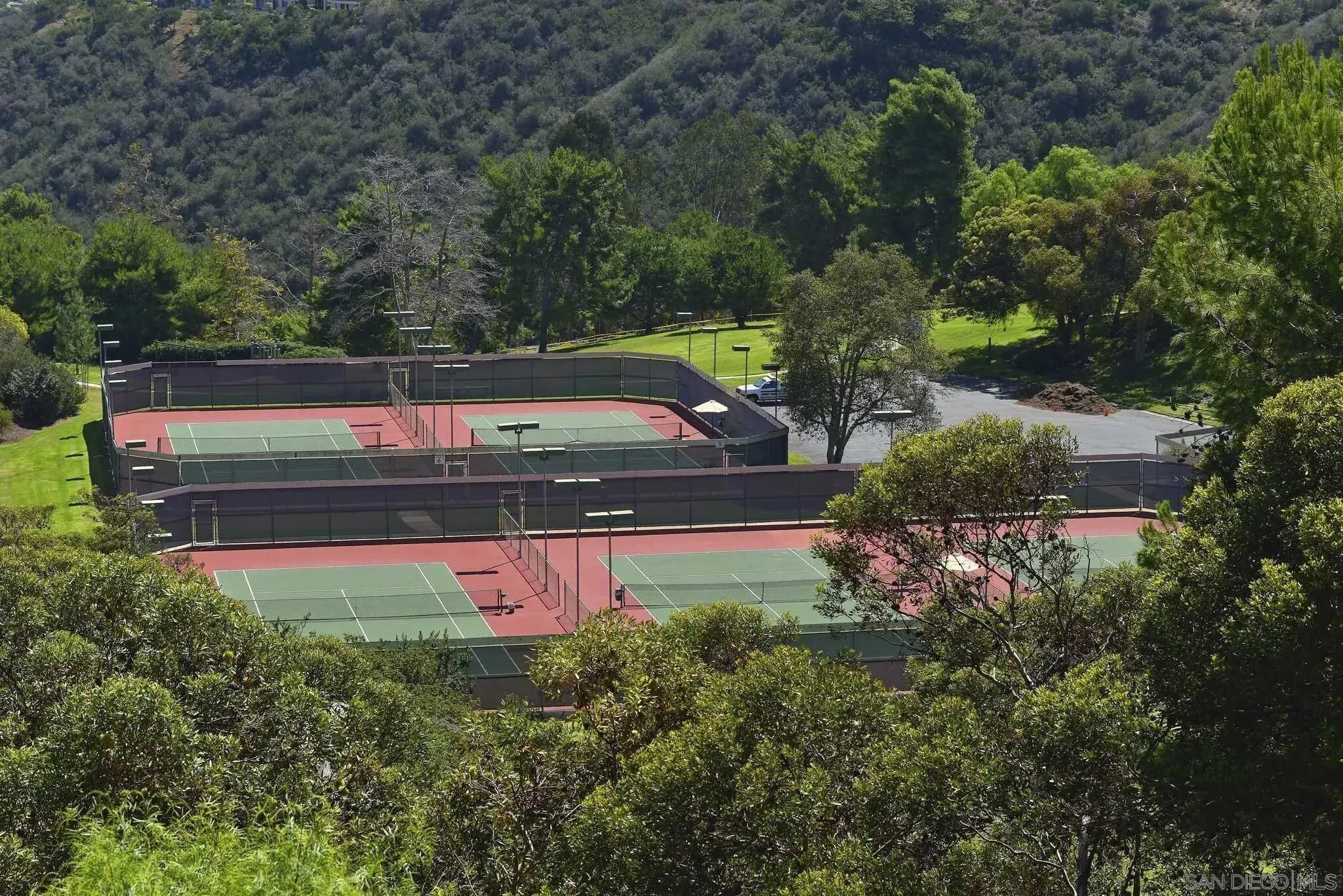 La Jolla, California 92037, United States, 3 Bedrooms Bedrooms, ,3 BathroomsBathrooms,Residential,Active,175117