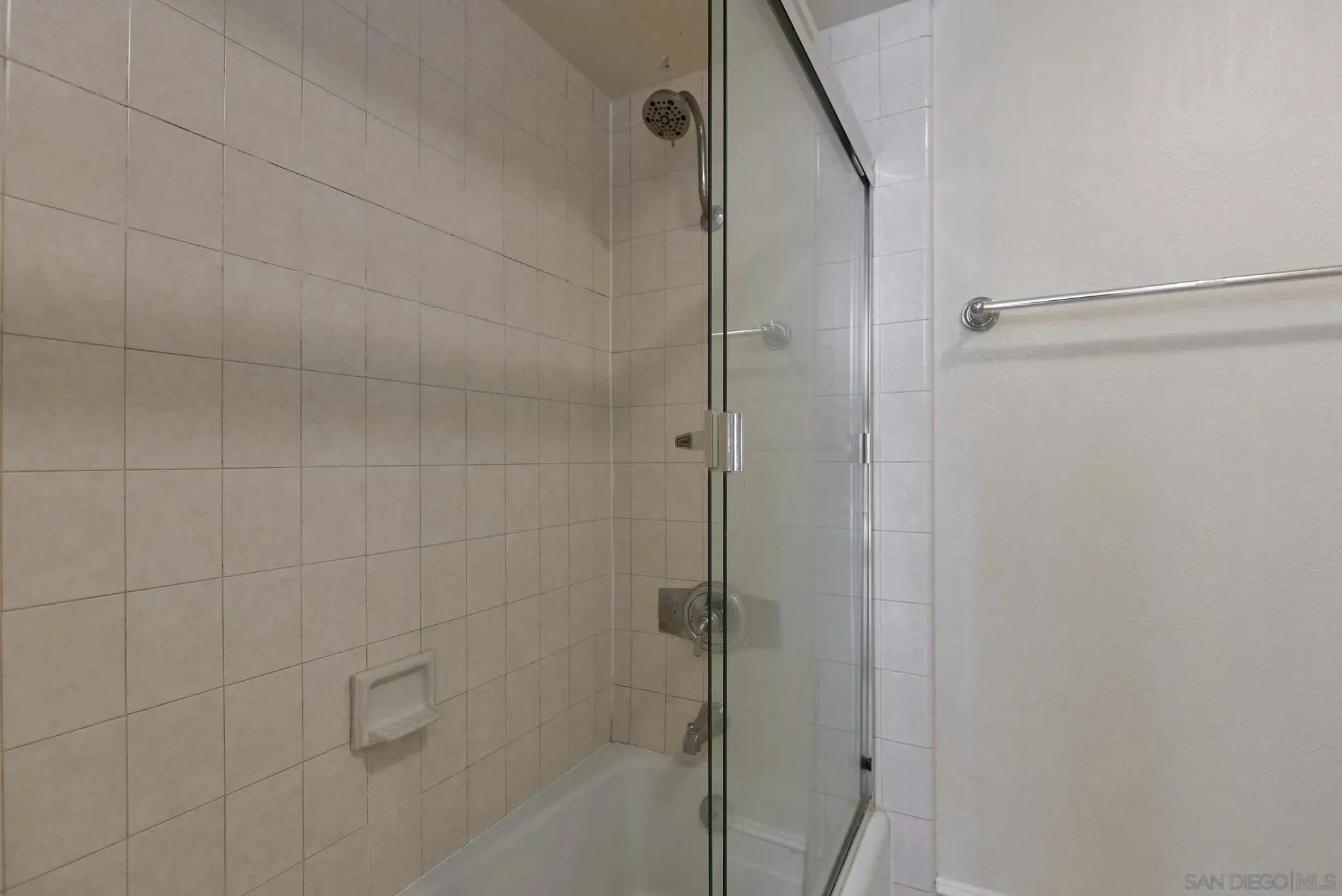 La Jolla, California 92037, United States, 3 Bedrooms Bedrooms, ,3 BathroomsBathrooms,Residential,Active,175117