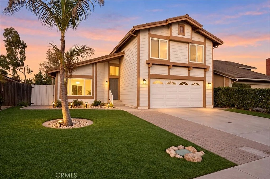 8978 Allenbrook Way