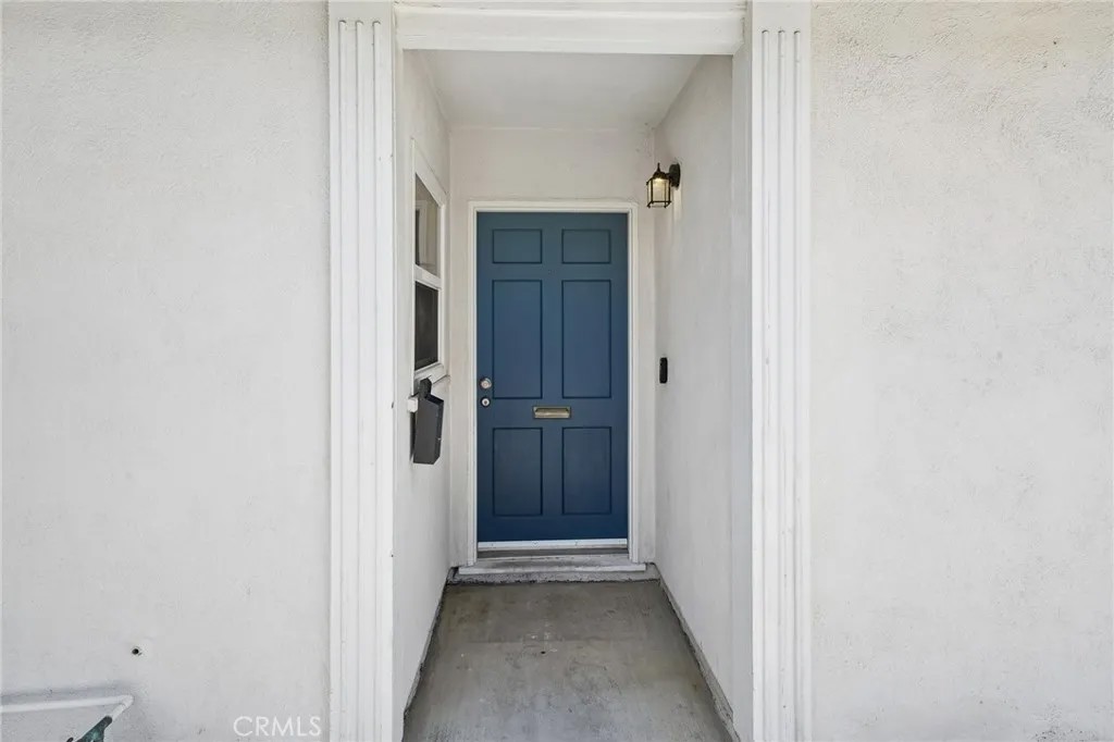 3595 Watkins Drive