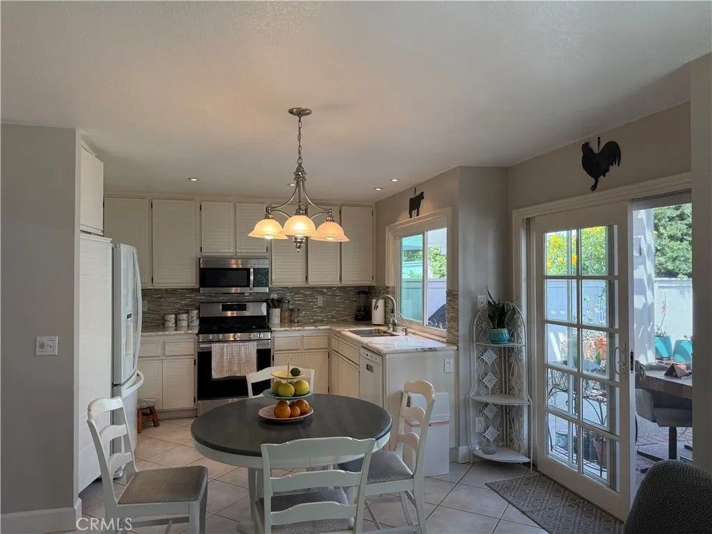 Photo of 21 Stern St, Laguna Niguel, CA 92677 (MLS # OC26073092)