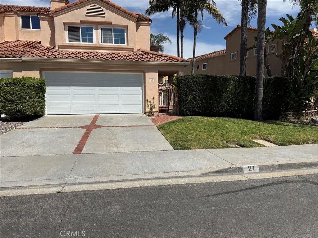 Photo of 21 Stern St, Laguna Niguel, CA 92677 (MLS # OC26073092)