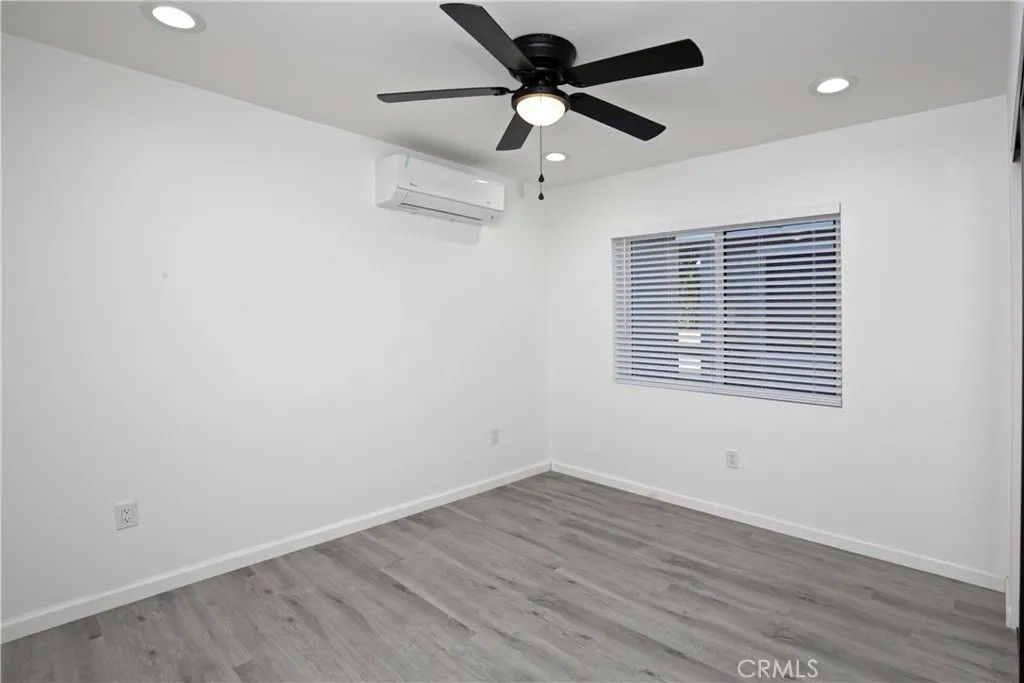 Photo of 6147 Palm Avenue, Riverside, CA 92506 (MLS # DW26010922)