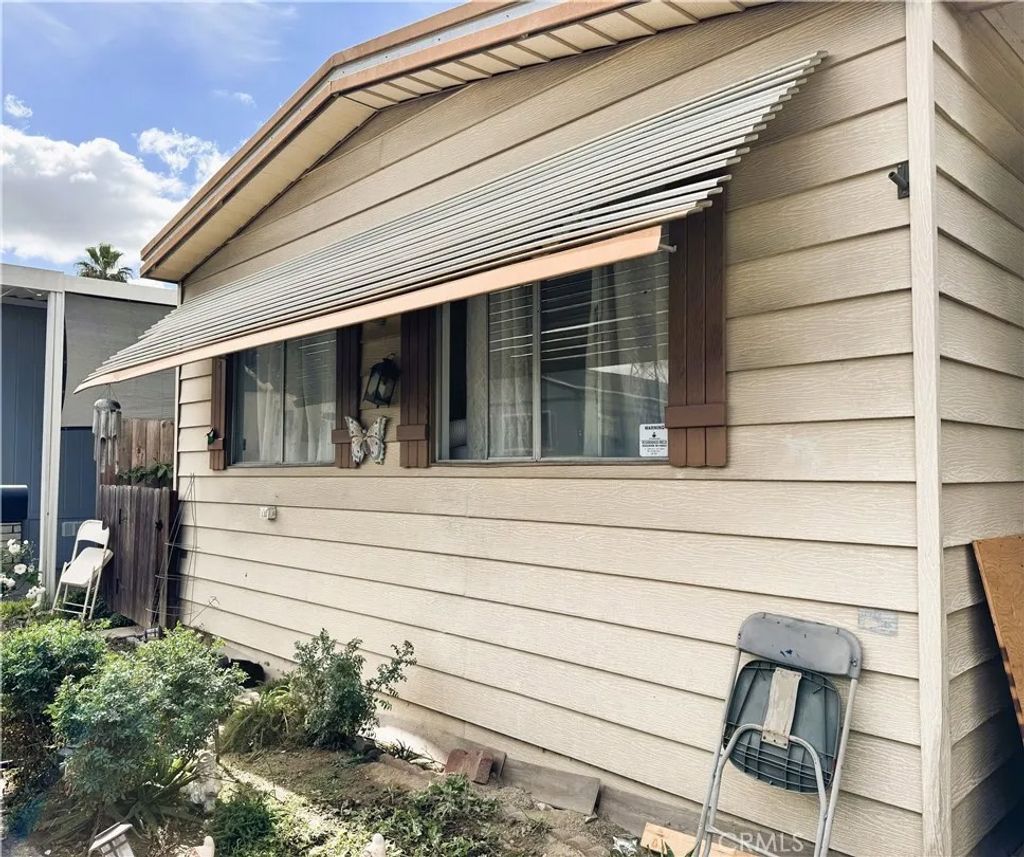 Photo of 16600 Orange Ave #77, Paramount, CA 90723 (MLS # DW26064963)