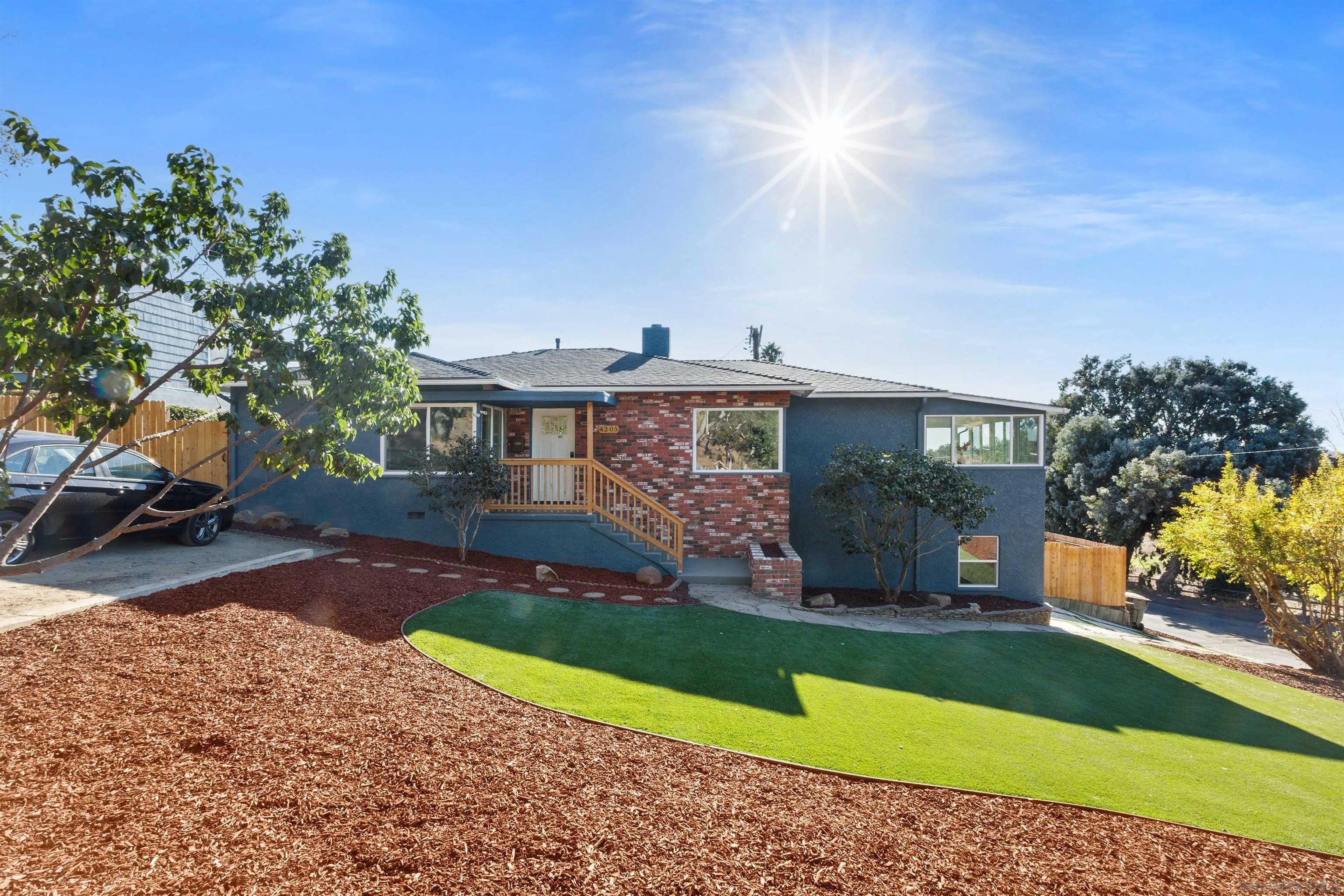 4205 Mason St.