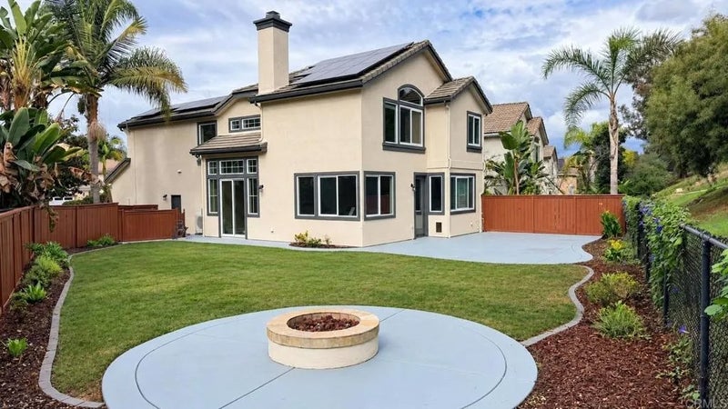 5595 Foxtail Loop