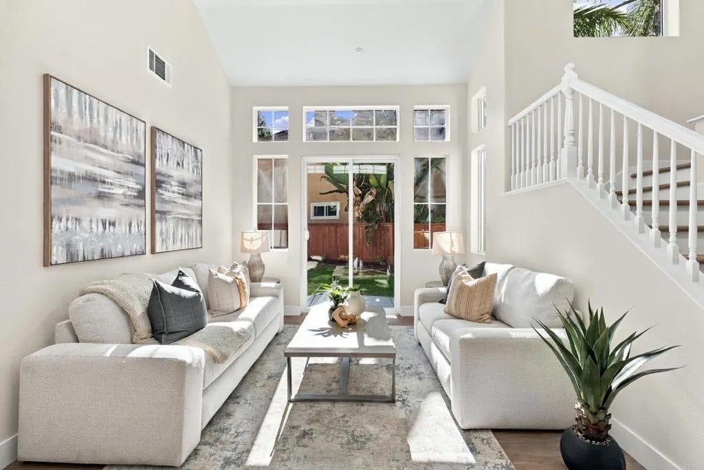 5595 Foxtail Loop